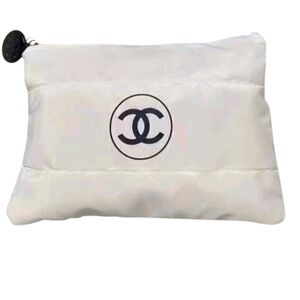 NWT CHANEL Puffer Toiletry Pouch With Dustbag 9x12 Limited Edition Gift White